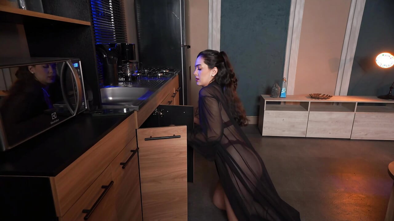 Sexy detective interrogates a suspect! She always gets what she wants!