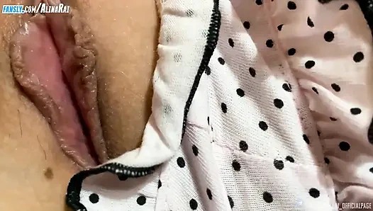 Üvey baba üvey kızının ricasını yanlış anladı ve onu sikti