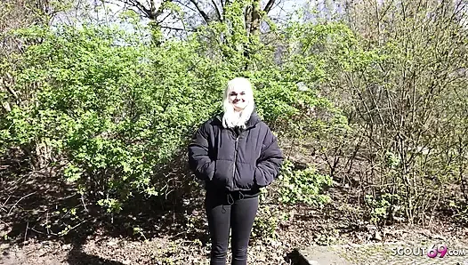 Alman izci - minik İsviçreli genç Lilly Lovemoon 18 ilk kez oyuncu seçmelerinde