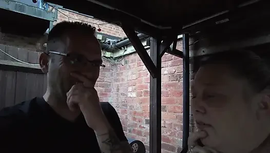 Pervin besucht einen swingerclub