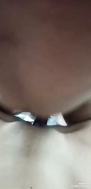 Virgem namorada 18+ perde a virgindade no quarto de hotel