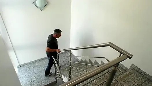Pirang dan pejantan!