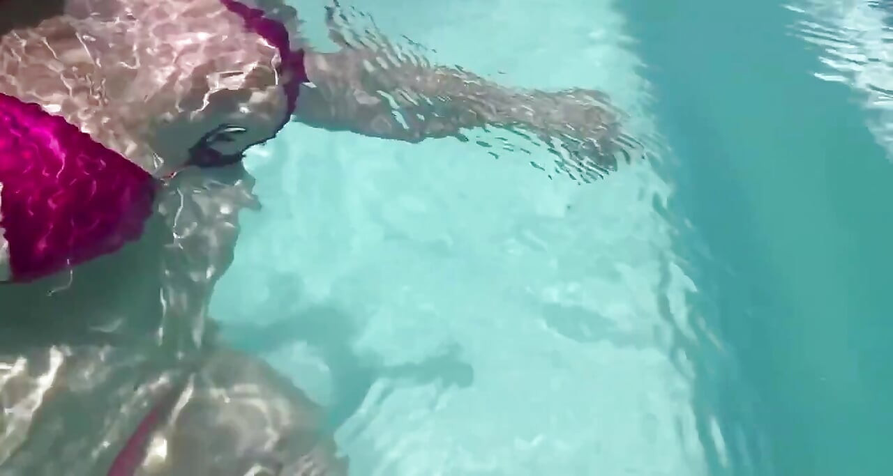 Artemisia Love Sexy Big Boobs Underwater Relaxing Morning Wet Boobs Fetish