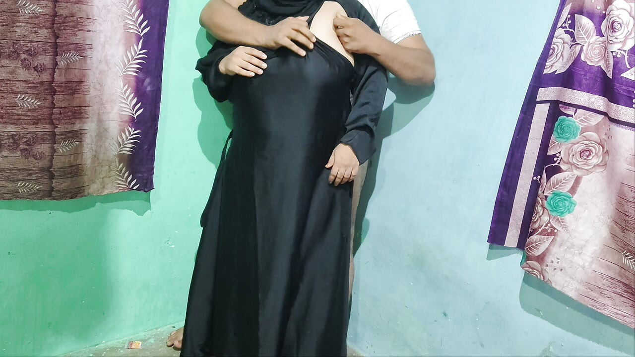 Come on boys let's fuck this muslim bhabhi fucking bich