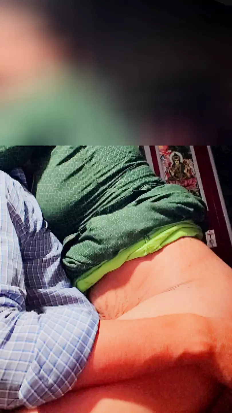 Indiana dona de casa fodida com força em Cavalgada com marido