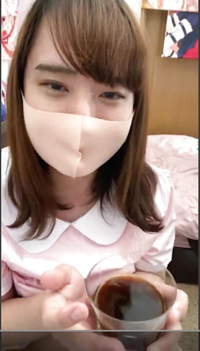 Minami-chan, Who I Love, Will Be Cosplay Masturbating in Front of Everyone
