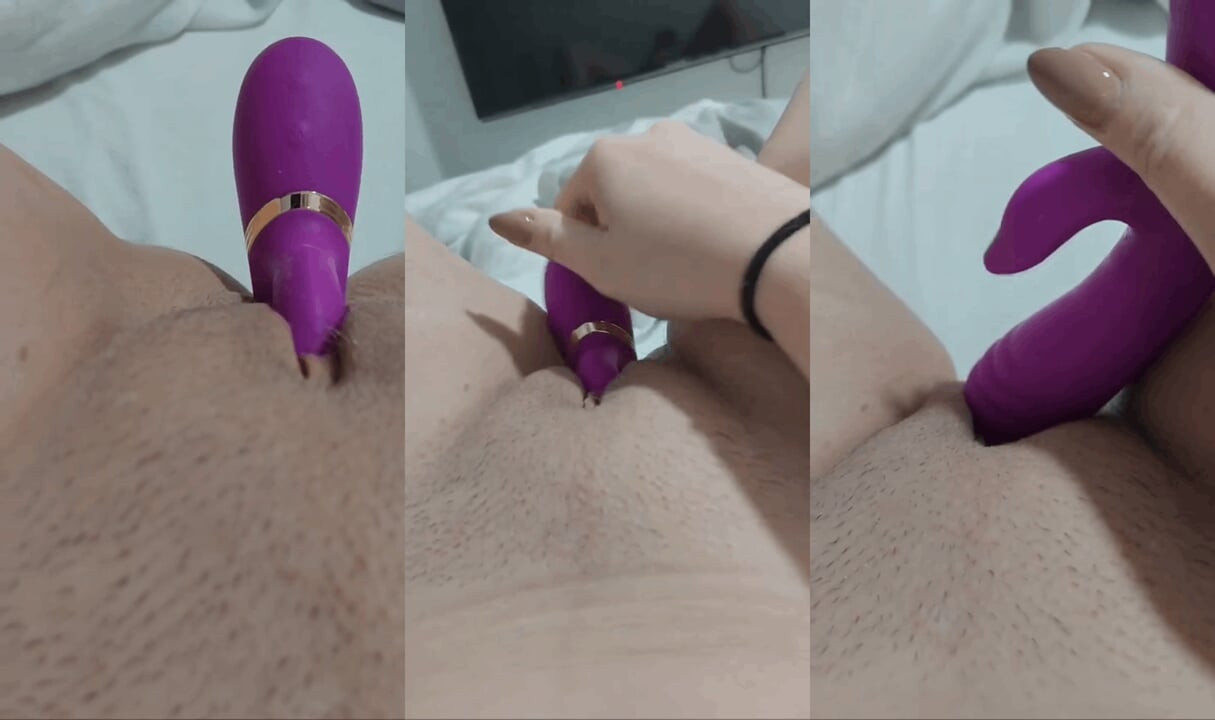 Hot Solo Session with a Vibrator: Lots of Orgasms - Hot Me Time