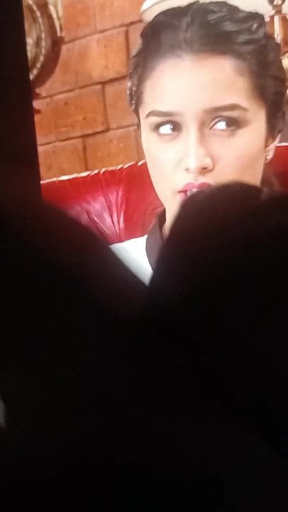 Cocking cumshot for Bubbly whore Shraddha Kapoor