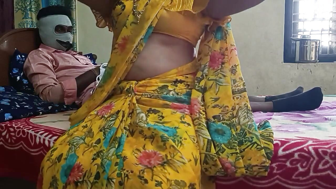 Her Private Lesson with Stepmom How to Fuck Her Pussy