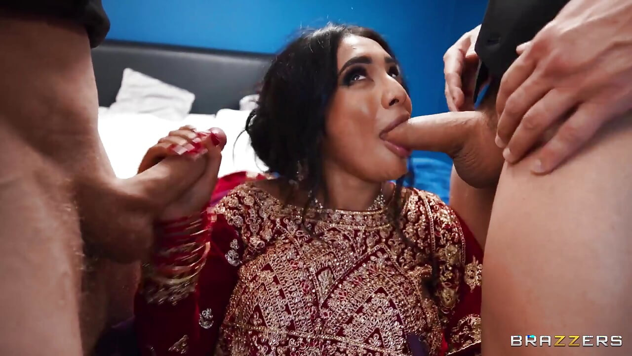 Brazzers - mokry gorący indyjski ślub: Yasmina Khan bierze dwa