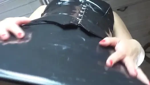 HD Как подрочить и кончить для твоей резиновой госпожи