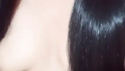 Saunada arkadaşımla azgın hikayemi anlatacağım, lezbiyen sekste makaslama ve çekicilik.