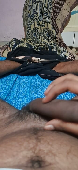Obří pták, ruční práce a výstřik