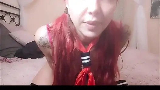 Эти горячие девушки нуждаются в помощи ее Stomacache, вы поможете?