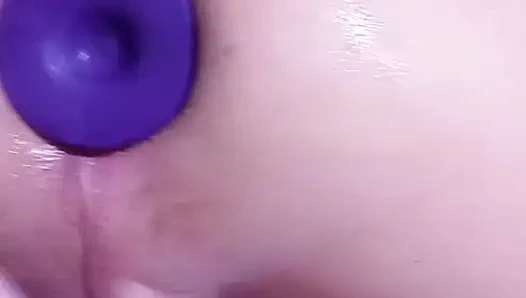 Pantat bahenol trans femboy dientot habis-habisan sama gadis gothome