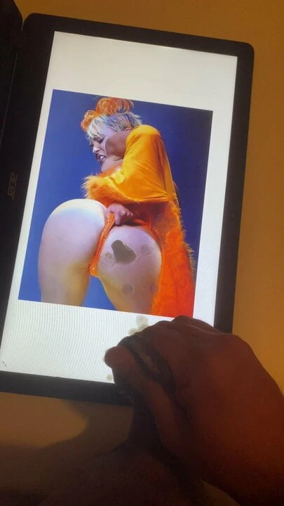 Miley cyrus cumtribute 01