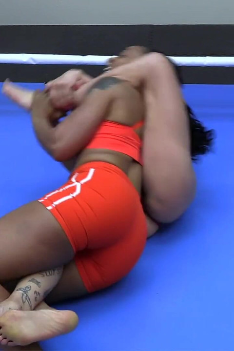 Sheela K*ller Vs Lola Marie