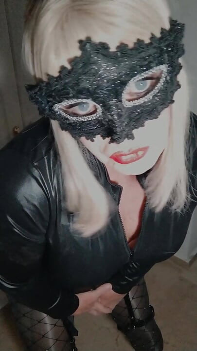 Emmas Catsuit Travesti