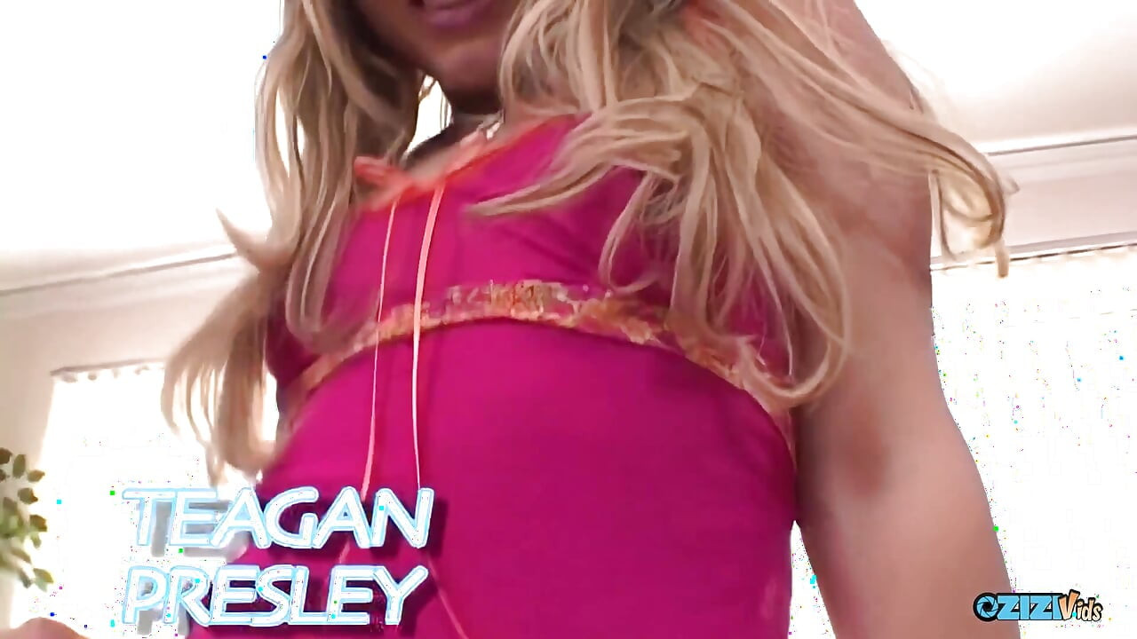 Teagan Presley Shows Her Fat Ass and Gets Fucked Hard