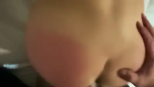 Моя Лучшая Подруга и Я Тайно Трахаемся Каждый Раз Когда Она Приходит Ко Мне Домой