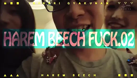 Dua pelacur super aktif ini berusaha meremas sperma hangatnya sampai tetes terakhirmu. bagian.2