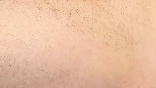 Член доится ногами