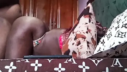 I fuck this big whore with big buttocks.