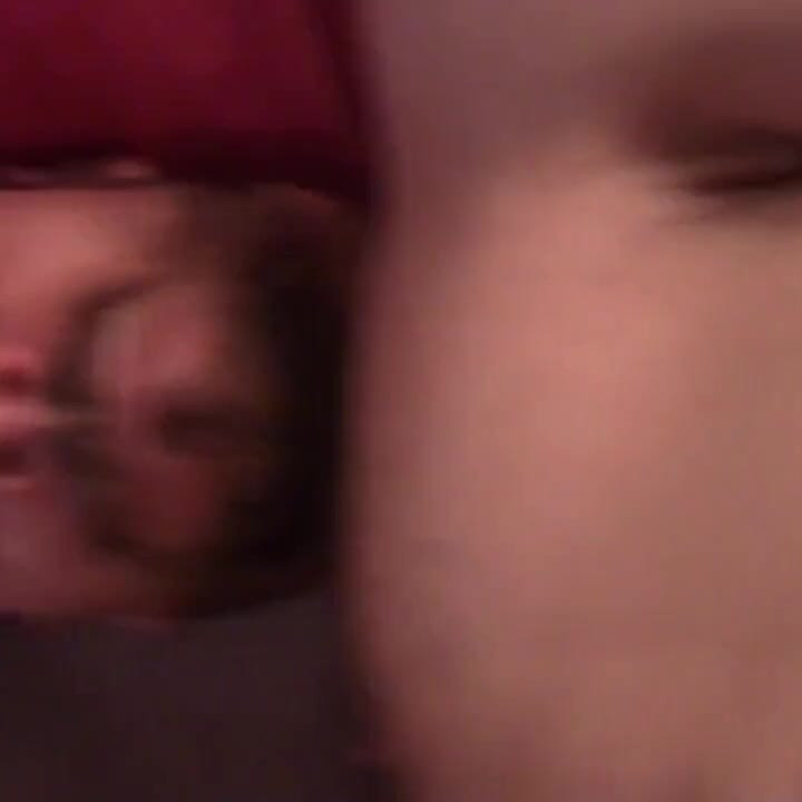 Piciwk被他的朋友干, 事实上并不是很直接