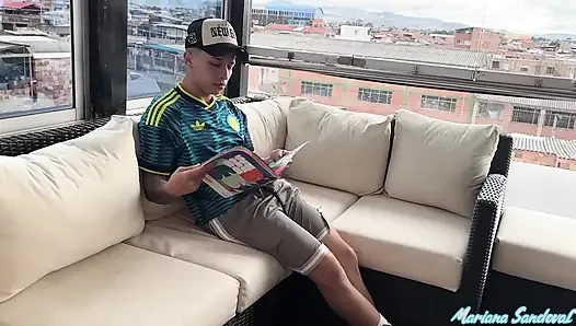 WORLD CUP 2026 Colombian takes off his PANINI and fucks him before Football - Mariana Sandoval