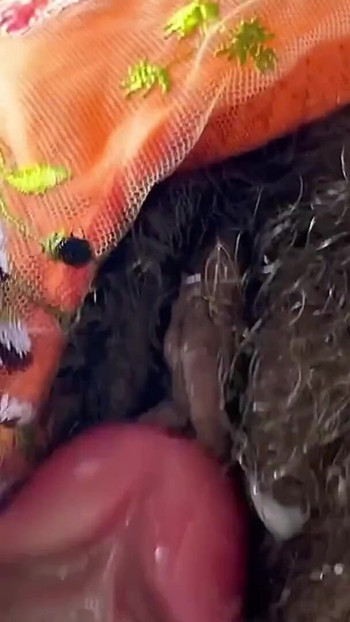Momento accattivante da "Le mie mutandine sono bagnate di succo dalla mia vagina"