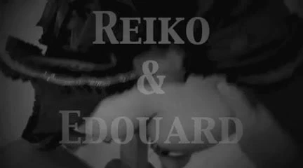 Reiko prise en levrette