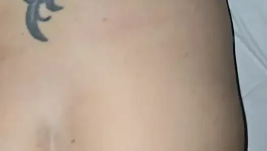 Yakın çekim amcık sikişi ve 2 el serbest boşalma