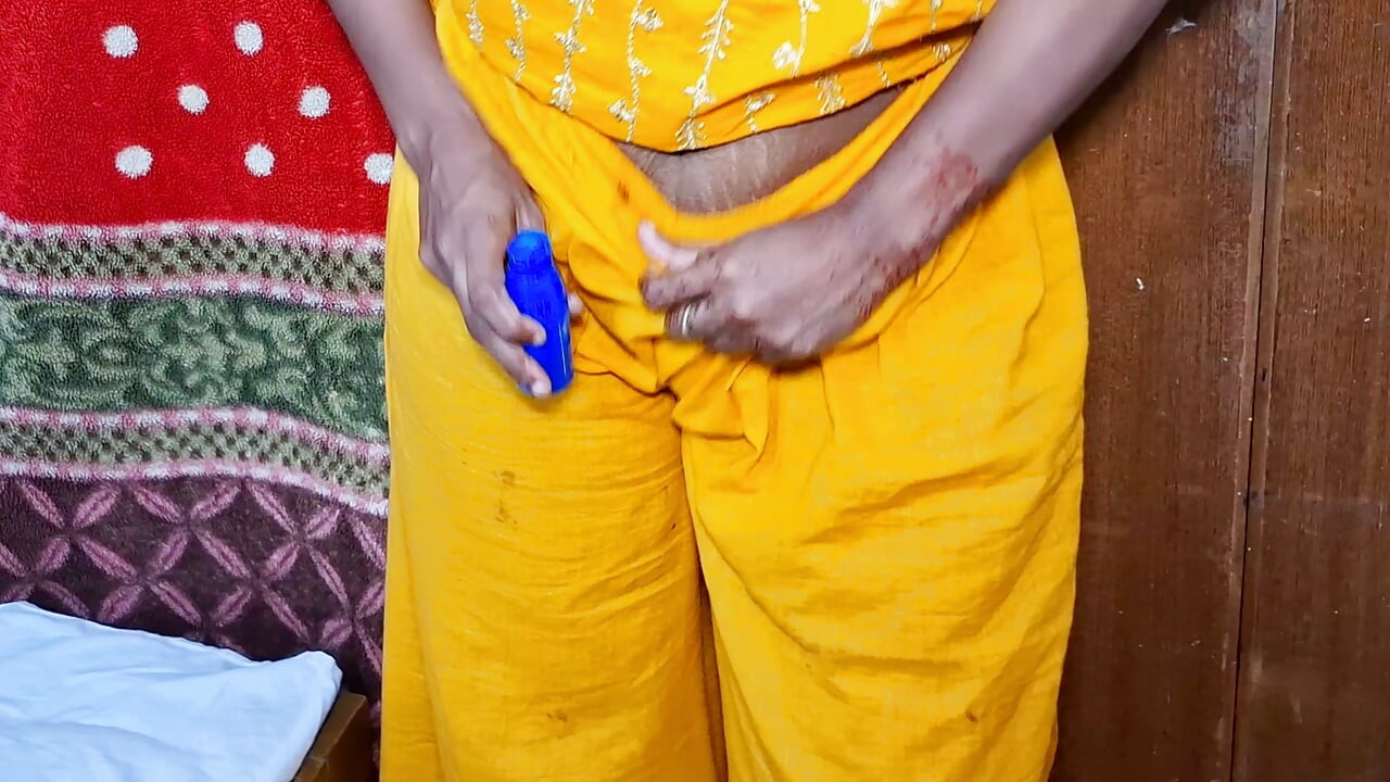 First video of beutyfull Indian model becoming a hot chick hardcore clear hindi audio