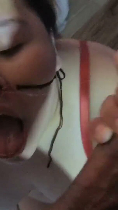 I fuck her beautiful face, I cum inside her nostrils and the cum comes out of her mouth | Clip 1