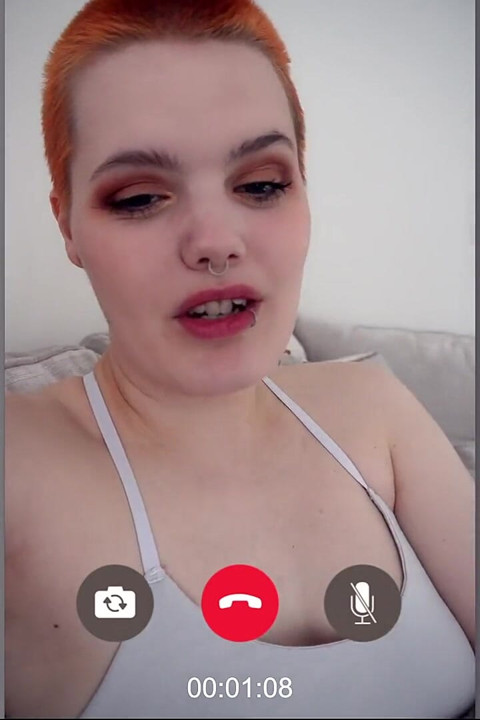 Bicuriosa melhor amiga lésbica leva sua virgindade - Ezra Faith - role play