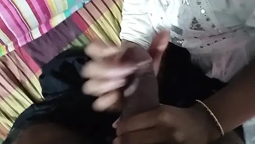 Индийское публичное секс-видео на улице в настоящем фейке наслаждаясь моим секс-видео