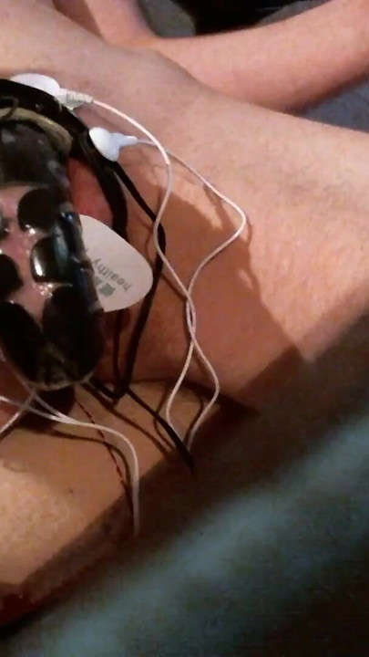 "Chastity E-stimming" den ikonik an