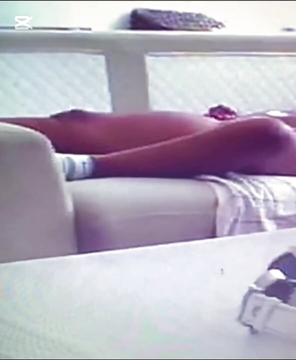 Uncle's stepdaughter cums on visit