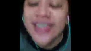 La filippina lady lanie si masturba in cam per il suo fidanzato skyp p-1