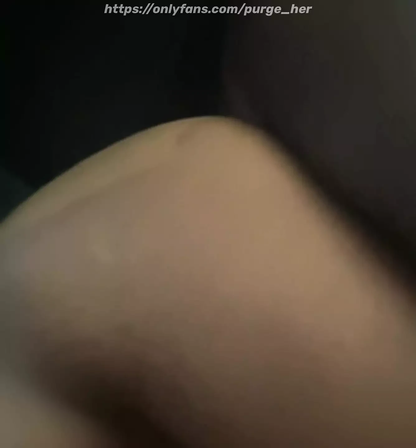 Fucking this little tight pussy in the backseat while we wait on our food. She cumming and moaning at the same time