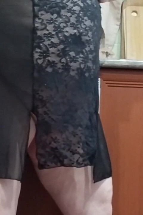 Girlfriend Masturbates with Toys in the Kitchen