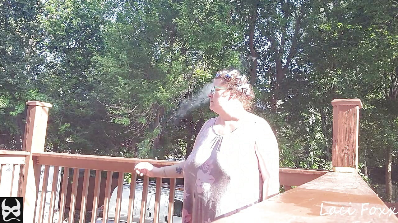 Ma's Smokin' in Curlers