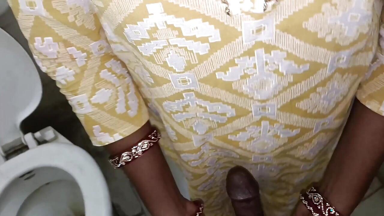 Desi Indian Wife Oily Titjob in Bathroom – Hot Close-up Play