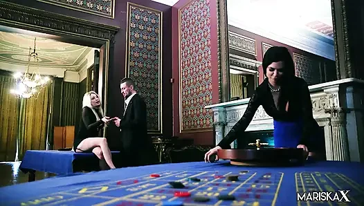 MARISKAX FFM üçlü grup seks derlemesi - 1