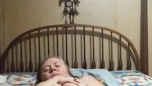 Мастурбирую для поклонника