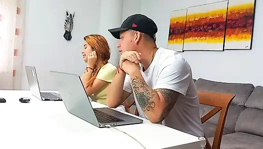 Занимаюсь сексом с моей лучшей подругой.