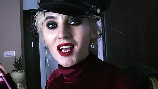 Üvey babasının Issuse'su