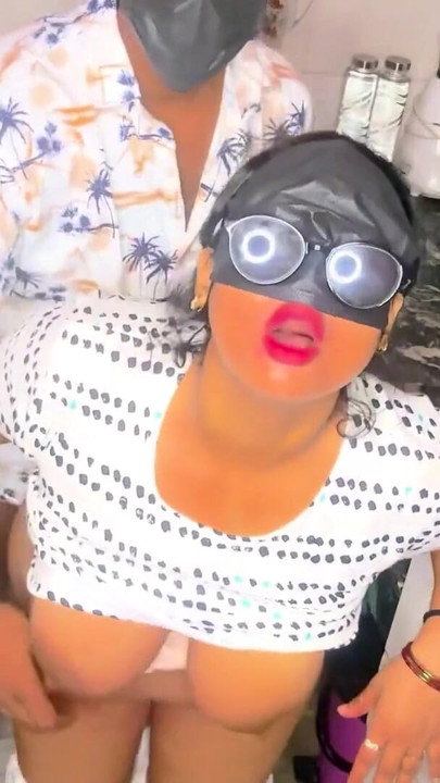 Aughty Desi Bhabhi Chudai - καυτή κουνιάδα γαμήθηκε σκληρά από τον κουνιάδο 4K | Κλιπ 1