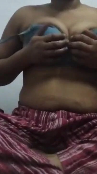 Today, Bhabhi wants to have a lot of sex, comment | Clip 1