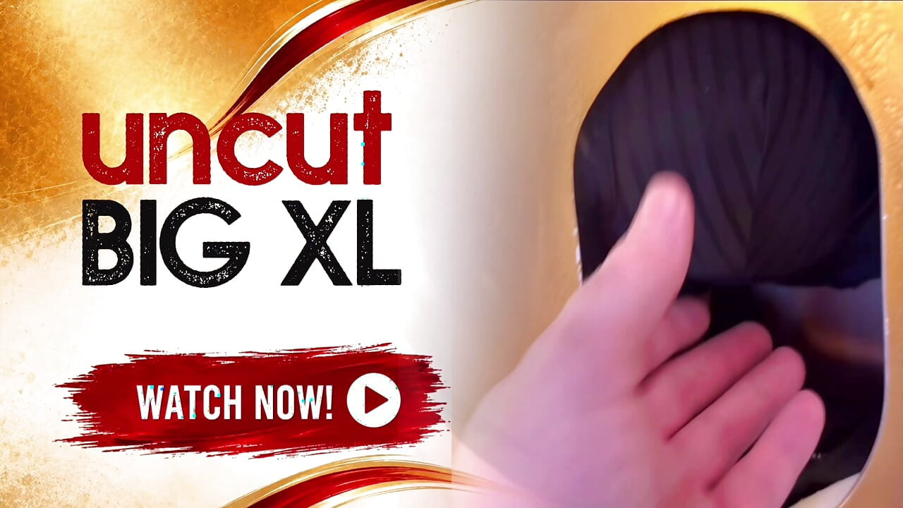 XL cock deep in mouth at gloryhole